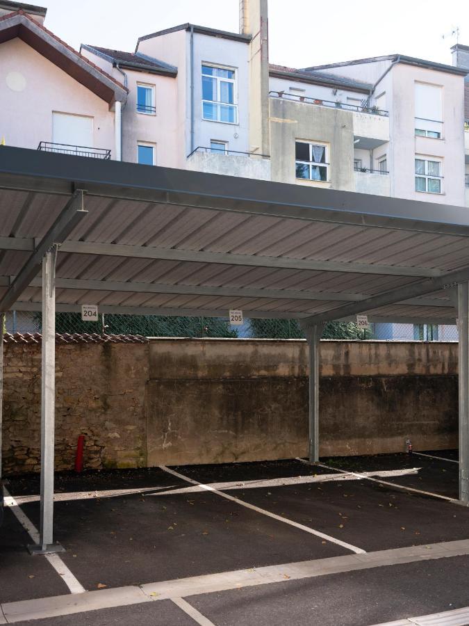 Azalee - Parking Gratuit - Terrasse Couverte - Proche Transport - Tout Equipe ナンシー エクステリア 写真